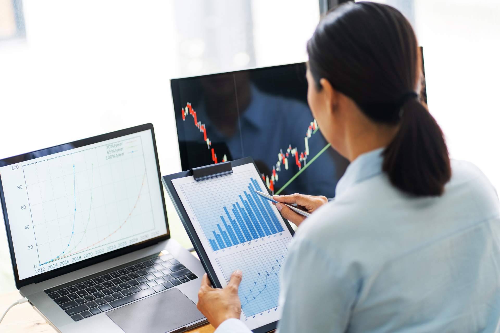 No online marketing for lawyers, no chance for growth