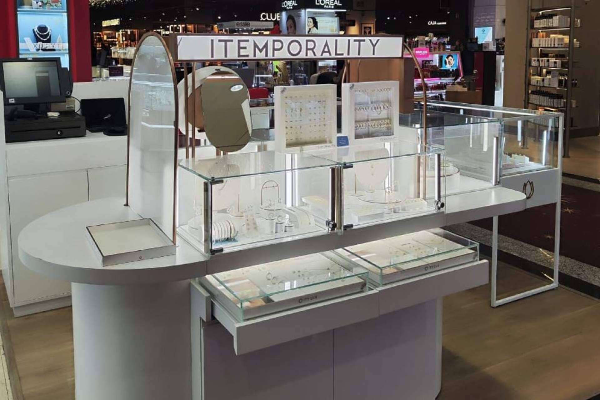 Itemporality is experiencing a meteoric rise in jewelry wholesale for both businesses and consumers