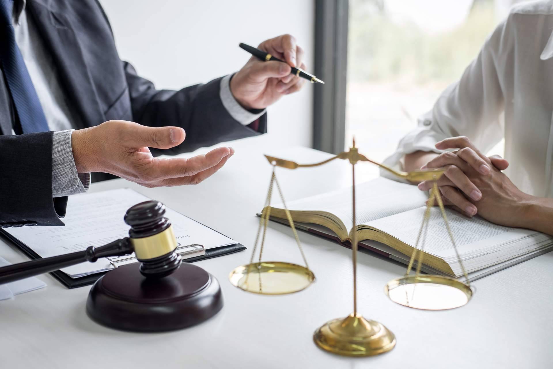 Lawzana makes it easier to access specialized lawyers in Sydney; free consultations and easy contact