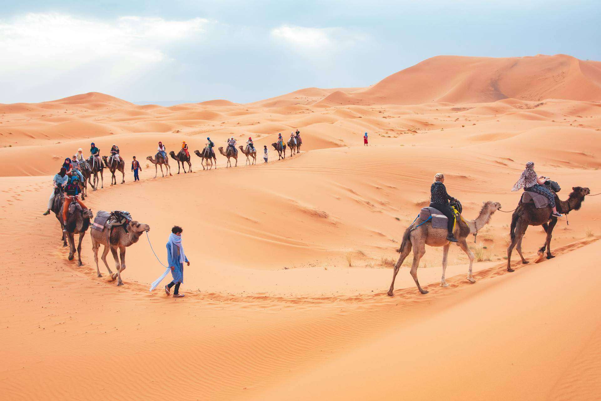 Adventure and tradition in a 3-day journey to the Merzouga Desert