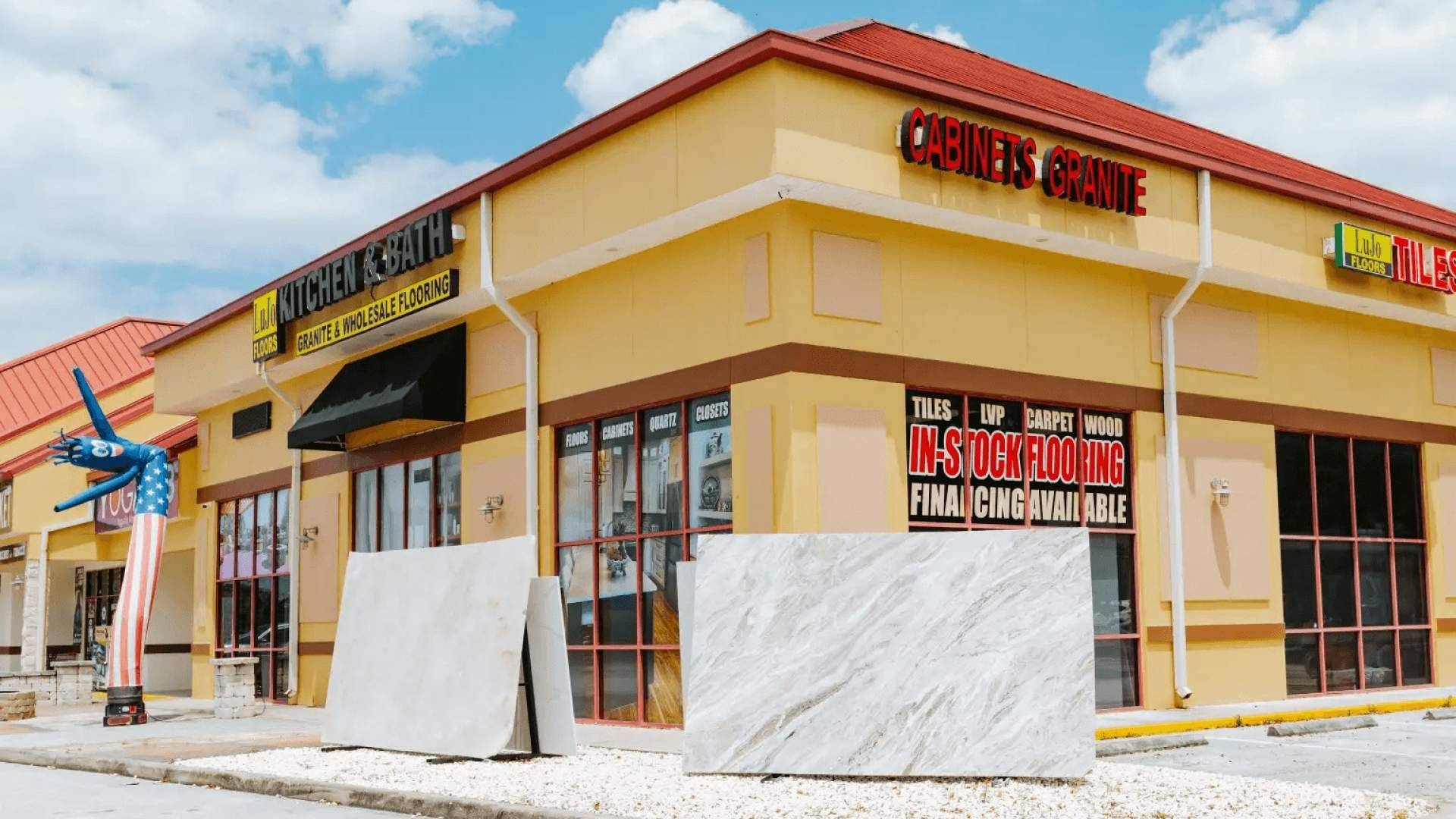 Why a fully stocked showroom guarantees a successful bathroom remodeling in Florida